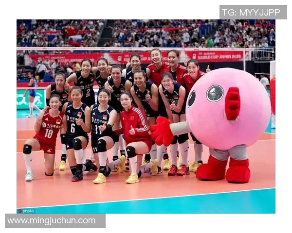 中国女排与意大利激战正酣赛场精彩瞬间回顾与分析